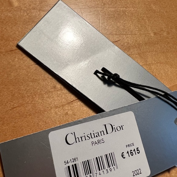 Meet your Posher, John - Picture 6 of 7